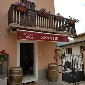  Frühstückspension Enantio Italien